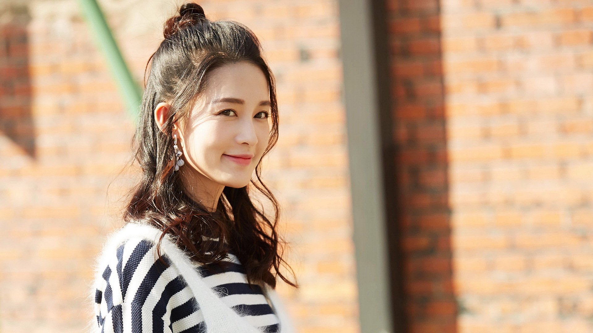 开云在线-大连一方球员在比赛中发挥出色，展现实力，大连一方球员全体名单