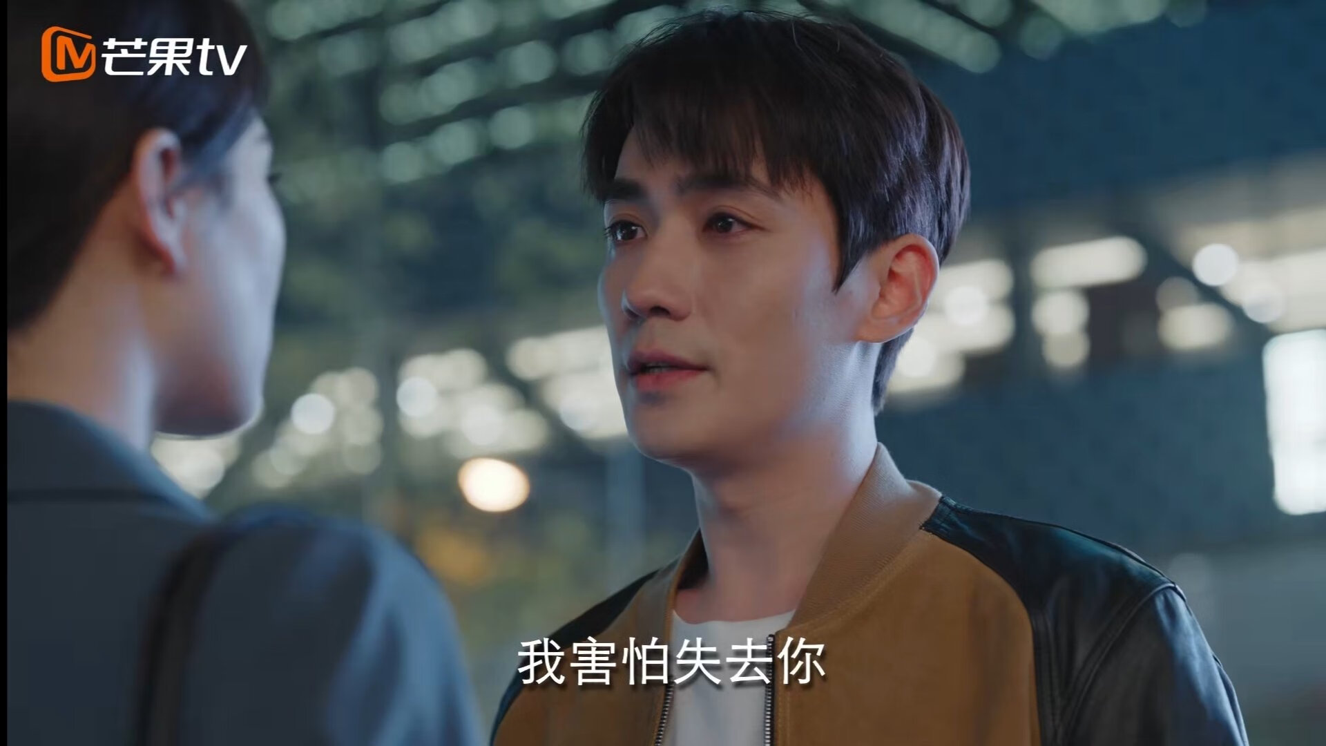 开云体育下载-西甲裁判沟通语言对球队犯规倾向引导的间接影响研究,西甲裁判服装